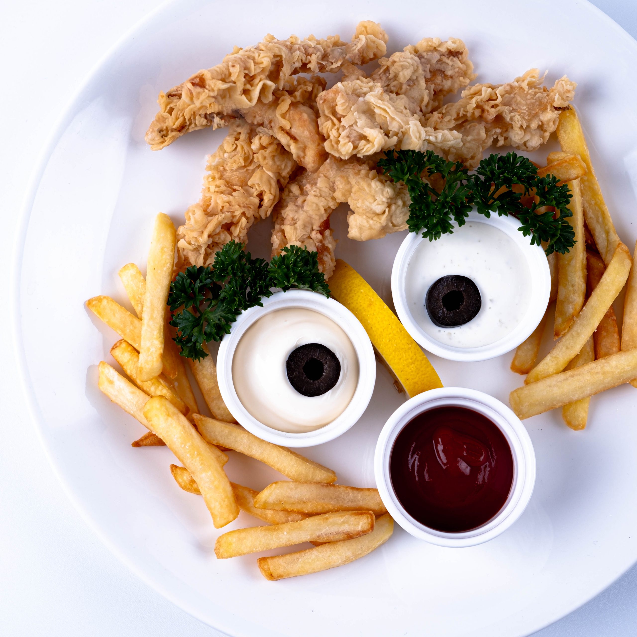 Fish & Chips With Tartare Sauce3