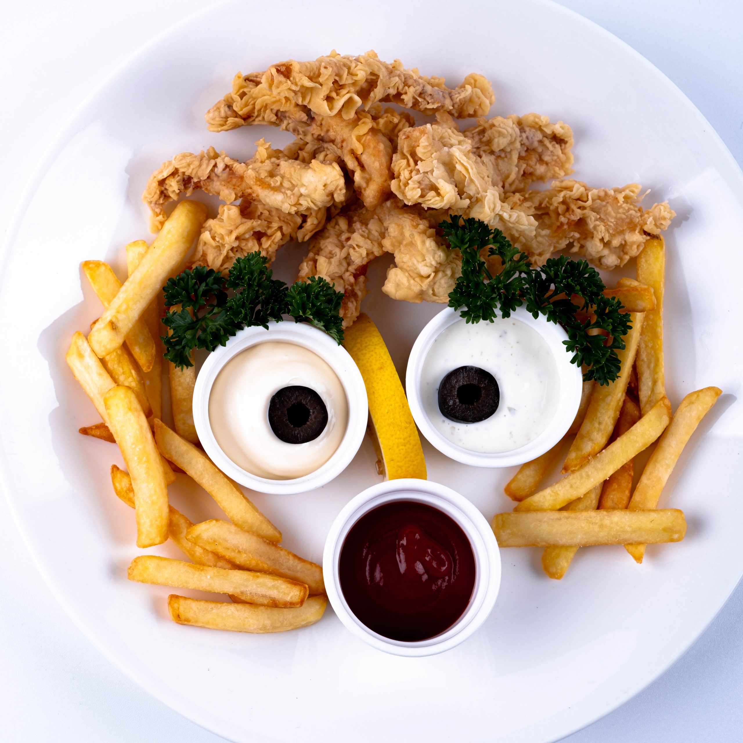 Fish & Chips With Tartare Sauce4