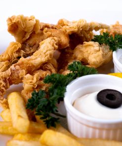 Fish & Chips With Tartare Sauce5