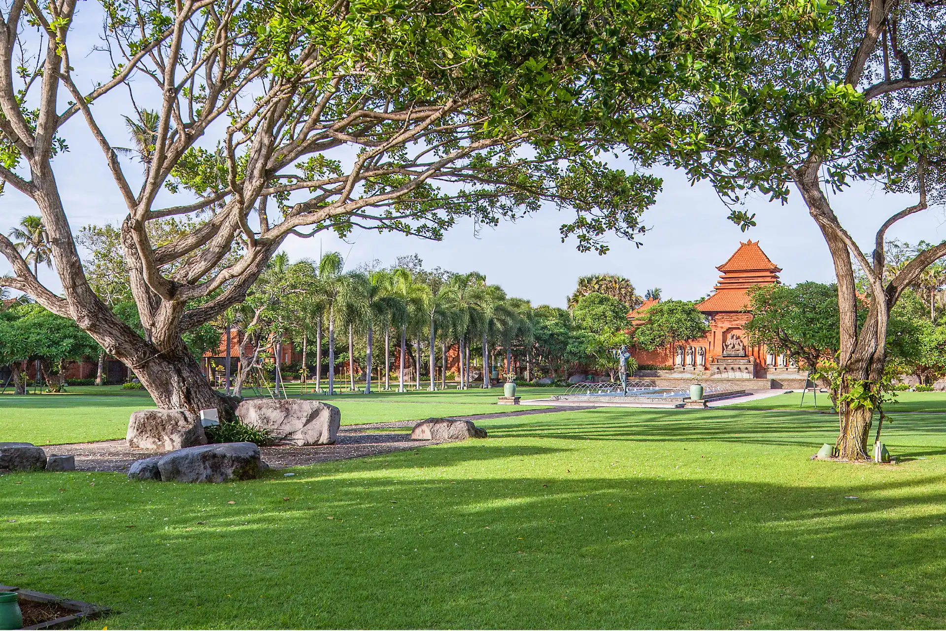 The Grounds Cover